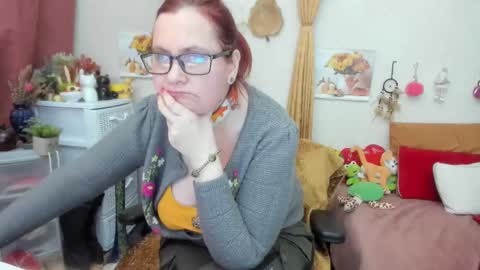 Snapshot of dyannelovee chatting on 18, 12, 2024 Dyanne online show from 18, 12, 2024