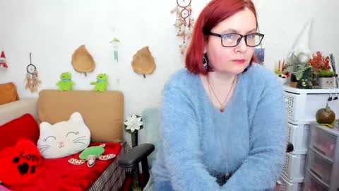 Snapshot of dyannelovee chatting on 7, 3, 2025 Dyanne online show from 7, 3, 2025