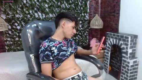 dyla_n18_ online show from 14, 12, 2024