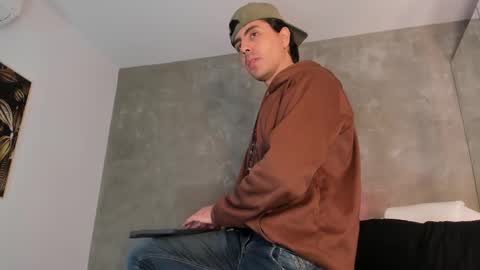 Dylan online show from 7, 1, 2026