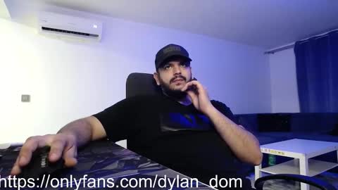 Snapshot of dylan_dom_ chatting on 10, 3, 2026 Dylan Dom online show from 10, 3, 2026