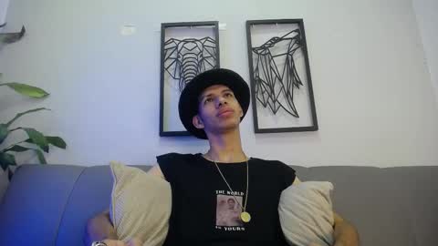 dylan_scotts online show from 1, 10, 2025