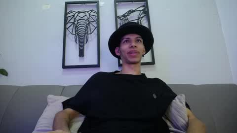 dylan_scotts online show from 6, 10, 2025