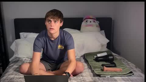 Snapshot of dylanfruits chatting on 29, 10, 2025 dylanfruits online show from 29, 10, 2025