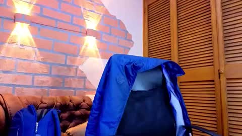 Snapshot of dylanstonne1 chatting on 12, 2, 2026 D Y L A N online show from 12, 2, 2026