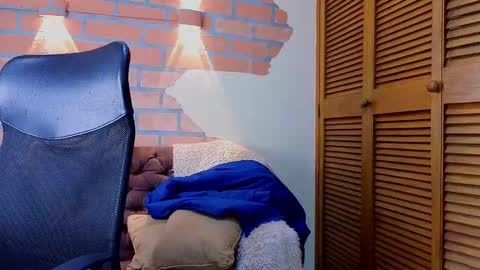 Snapshot of dylanstonne1 chatting on 18, 3, 2026 D Y L A N online show from 18, 3, 2026