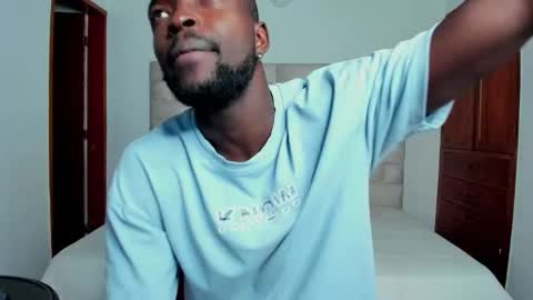 Dylan Taylor online show from 14, 11, 2025