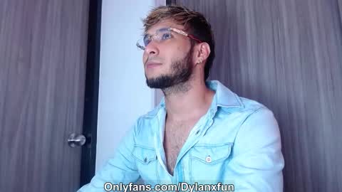 Snapshot of dylanxfun chatting on 7, 10, 2025 dylanxfun online show from 7, 10, 2025