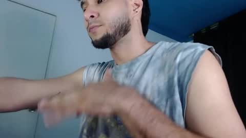 Snapshot of dylanxfun chatting on 8, 4, 2026 dylanxfun online show from 8, 4, 2026