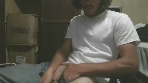 Snapshot of dylp400 chatting on 12, 11, 2025 dylp400 online show from 12, 11, 2025