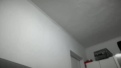 Snapshot of dzigi998 chatting on 14, 11, 2025 dzigi998 online show from 14, 11, 2025