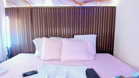 Call me Sofia online show from 17, 12, 2025