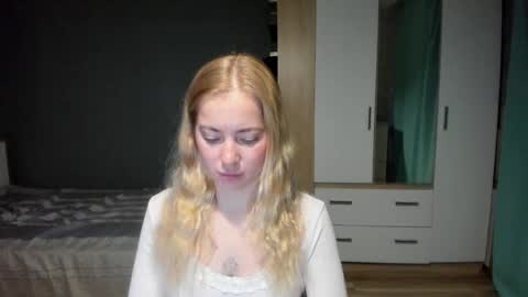 fansly - yourbestbaby online show from 22, 12, 2025