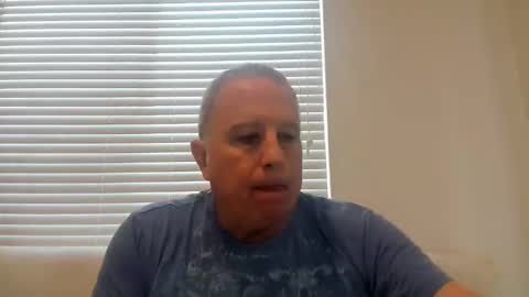 Snapshot of e_rectiom chatting on 15, 11, 2025 Mr Wonderful online show from 15, 11, 2025