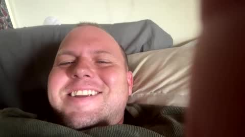 eaglebabyyy online show from 17, 10, 2025