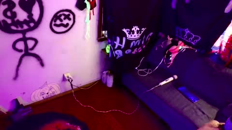 Kryztal Klear Jaxx online show from 26, 2, 2025