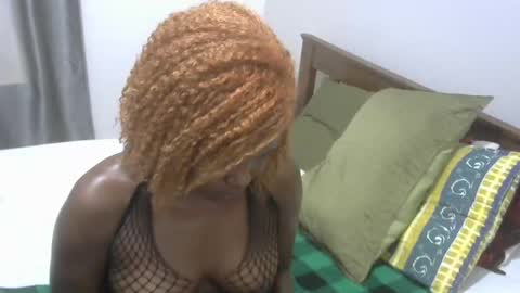 east_queen online show from 8, 12, 2024