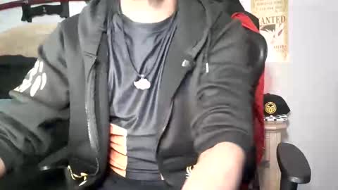 Snapshot of easybreezy20 chatting on 1, 11, 2025 TWITTER INSTAGRAM easybreezy20 ONLINE 1230 AM TO 7AM online show from 1, 11, 2025