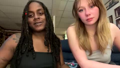eboneey69 online show from 10, 2, 2025