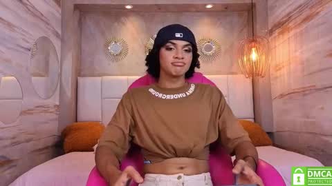 Snapshot of eboneycurly chatting on 10, 9, 2025 eboneycurly online show from 10, 9, 2025