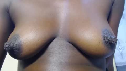 ebony choco2 online show from 14, 2, 2025