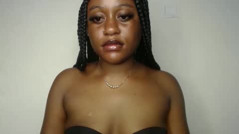 Ella online show from 12, 9, 2025