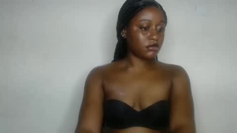 Ella online show from 25, 9, 2025