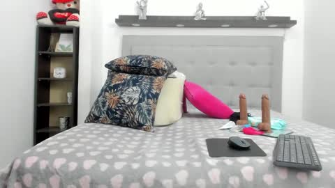 Snapshot of ebony_hot_sex1 chatting on 19, 2, 2025 linda online show from 19, 2, 2025