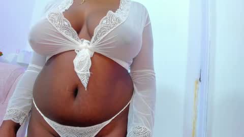 ebony_katterin online show from 24, 12, 2024
