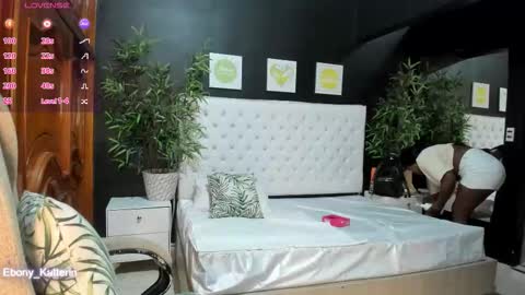 ebony_katterin online show from 4, 12, 2025