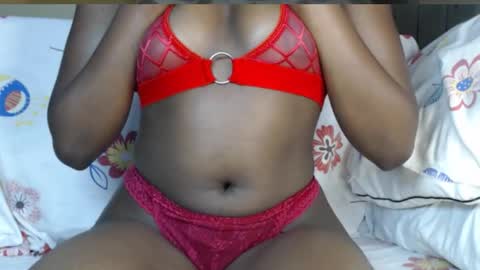 Snapshot of ebony_petite02 chatting on 24, 11, 2025 ebony_petite02 online show from 24, 11, 2025
