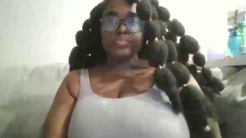 ebonybigtitqueen3 online show from 2, 11, 2025