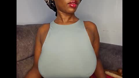 Ebony Melanie online show from 28, 10, 2025