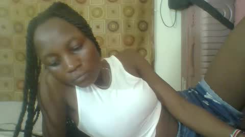 Snapshot of ebonycutegal4 chatting on 19, 2, 2025 MELLEN online show from 19, 2, 2025
