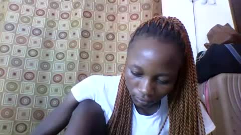 Snapshot of ebonycutegal4 chatting on 11, 3, 2025 MELLEN online show from 11, 3, 2025