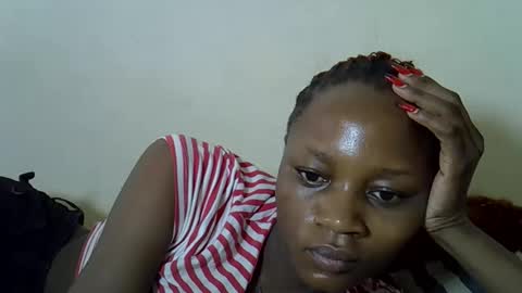 Snapshot of ebonycutegal4 chatting on 27, 10, 2025 MELLEN online show from 27, 10, 2025