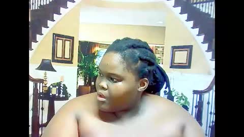 ebonyhotbuns4u2luv online show from 7, 3, 2025