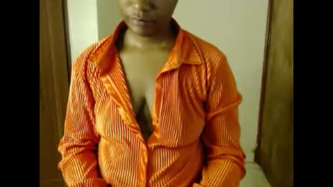 Snapshot of ebonylolo chatting on 12, 12, 2024 ebonylolo online show from 12, 12, 2024