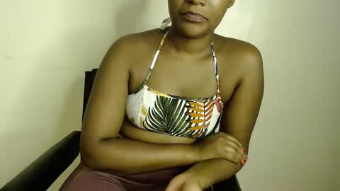 Snapshot of ebonylolo chatting on 31, 12, 2024 ebonylolo online show from 31, 12, 2024