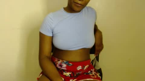 Snapshot of ebonylolo chatting on 29, 1, 2025 ebonylolo online show from 29, 1, 2025