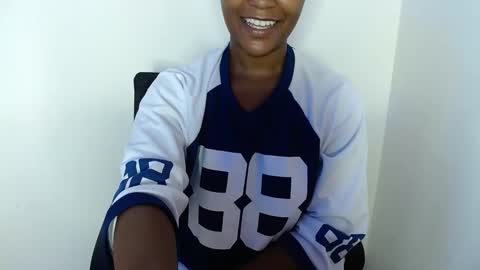 Snapshot of ebonylolo chatting on 18, 2, 2025 ebonylolo online show from 18, 2, 2025