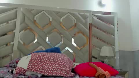 Snapshot of ebonysquirtcol chatting on 8, 11, 2025 ebonysquirtcol online show from 8, 11, 2025