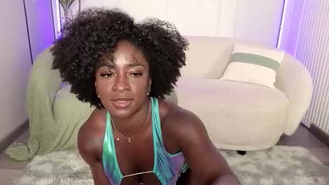 Hello ur muscle mommy Ivonne 3 online show from 1, 2, 2026