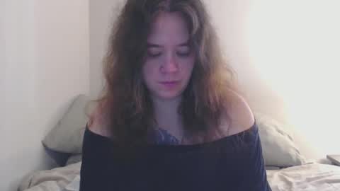 Weird Echo online show from 27, 10, 2025