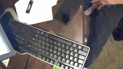 eddiemakina online show from 11, 2, 2025