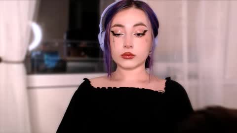 fickle demon made of clumps of matter online show from 14, 10, 2025