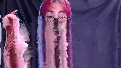 Snapshot of ediefris chatting on 23, 3, 2026 fickle demon made of clumps of matter online show from 23, 3, 2026