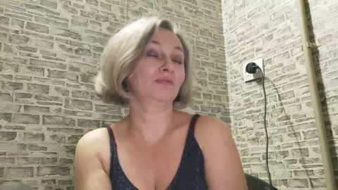 edithmanning online show from 4, 1, 2025
