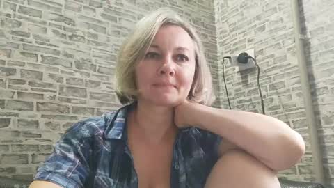 edithmanning online show from 8, 1, 2025