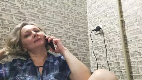 edithmanning online show from 10, 1, 2025